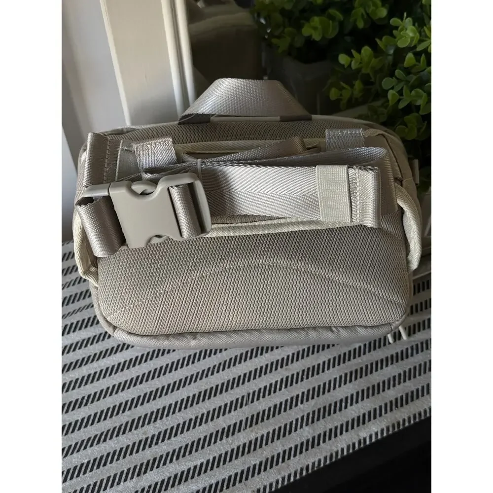 heyday Camera Sling Pack Beige Heather Waterproof Crossbody Bag NWT